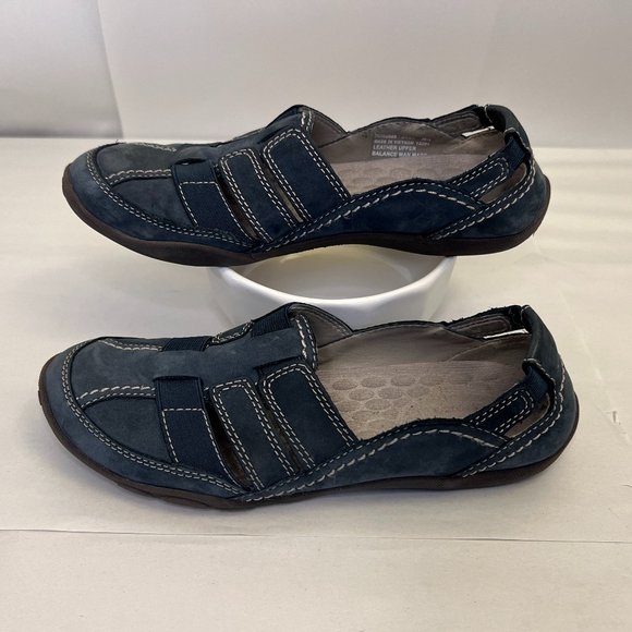 Clarks Haley Stork Slip On Flats - Picture 3 of 8